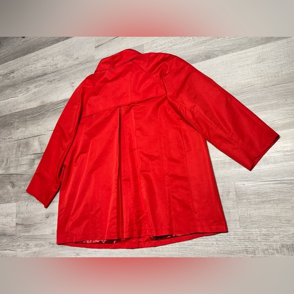 Dennis by Dennis Basso - Red Raincoat - Picture 5 of 9